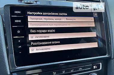 Хетчбек Volkswagen e-Golf 2018 в 