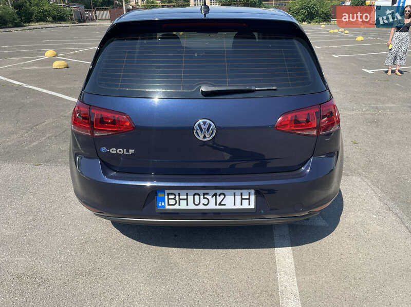 Хетчбек Volkswagen e-Golf 2016 в Одесі