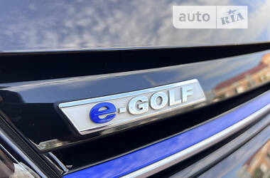 Хэтчбек Volkswagen e-Golf 2017 в Мукачево