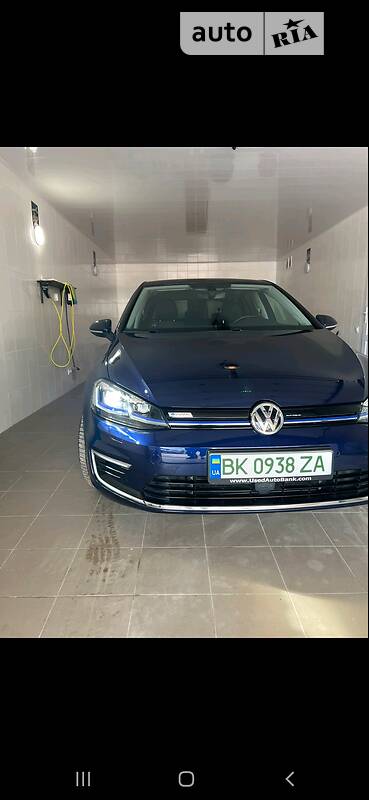 Хэтчбек Volkswagen e-Golf 2019 в Ровно