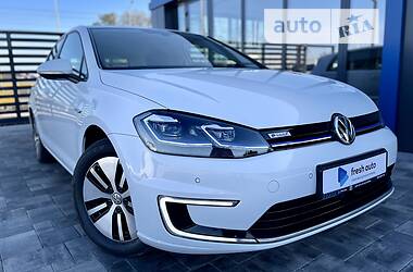 Хэтчбек Volkswagen e-Golf 2018 в Ровно