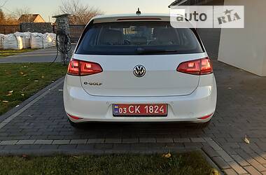 Хэтчбек Volkswagen e-Golf 2014 в Луцке