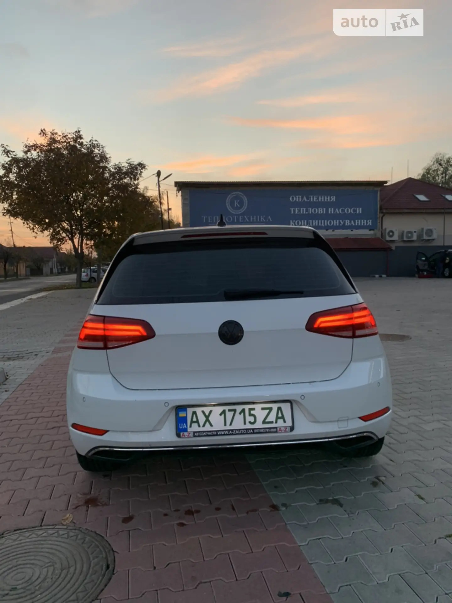 2017 Volkswagen Golf - мініатюра 6