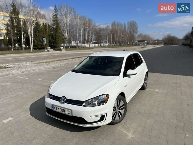 Хэтчбек Volkswagen e-Golf 2016 в Белой Церкви