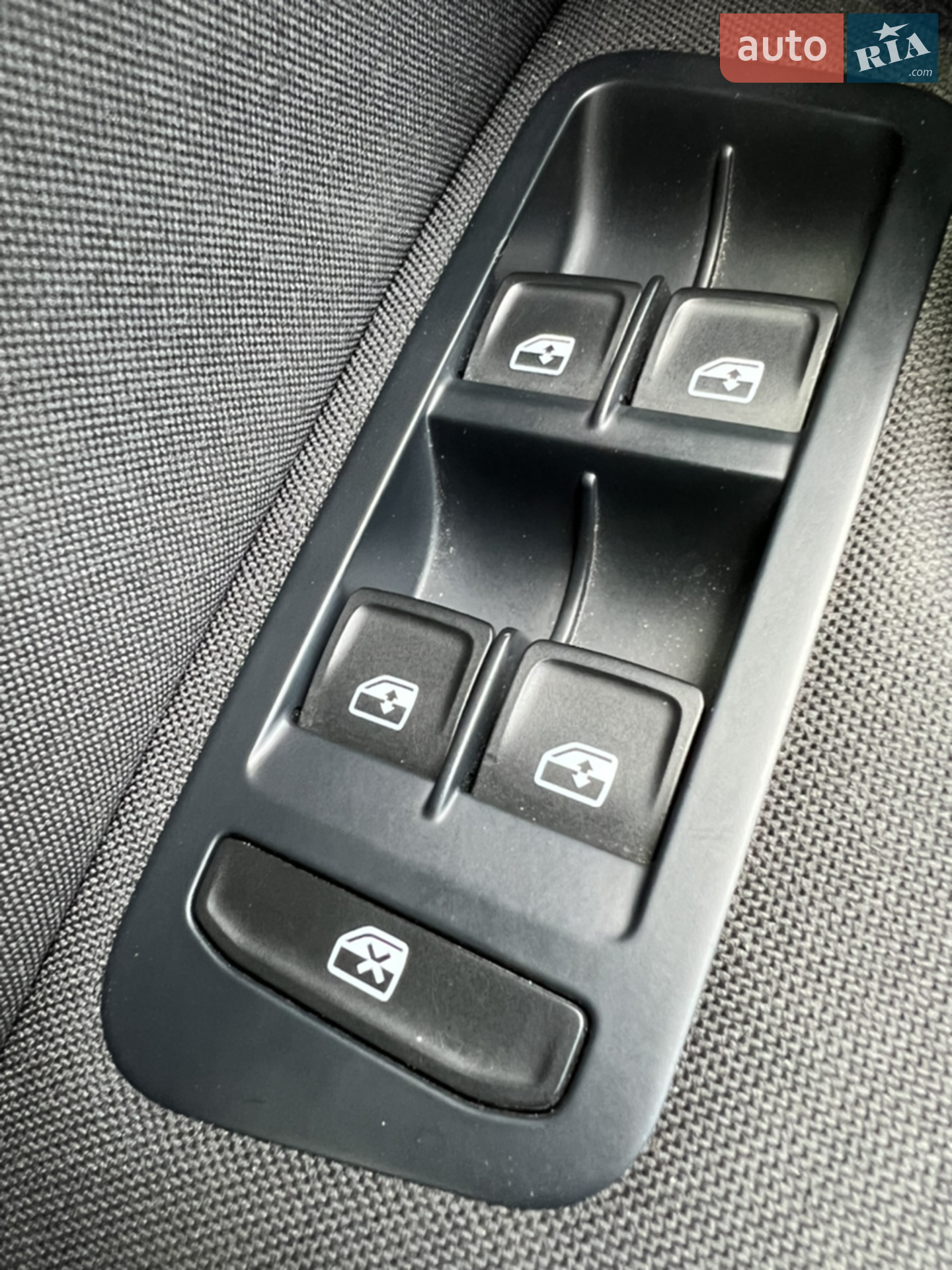 2016 Volkswagen Golf - мініатюра 52