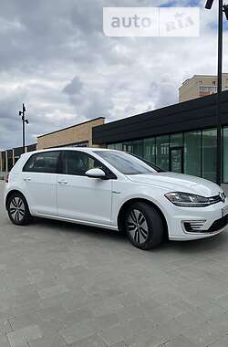 Хетчбек Volkswagen e-Golf 2019 в Хмельницькому