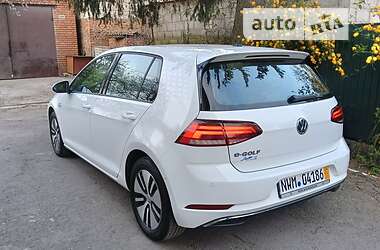 Хэтчбек Volkswagen e-Golf 2017 в Казатине