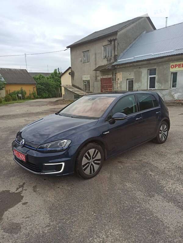 Хетчбек Volkswagen e-Golf 2014 в Самборі