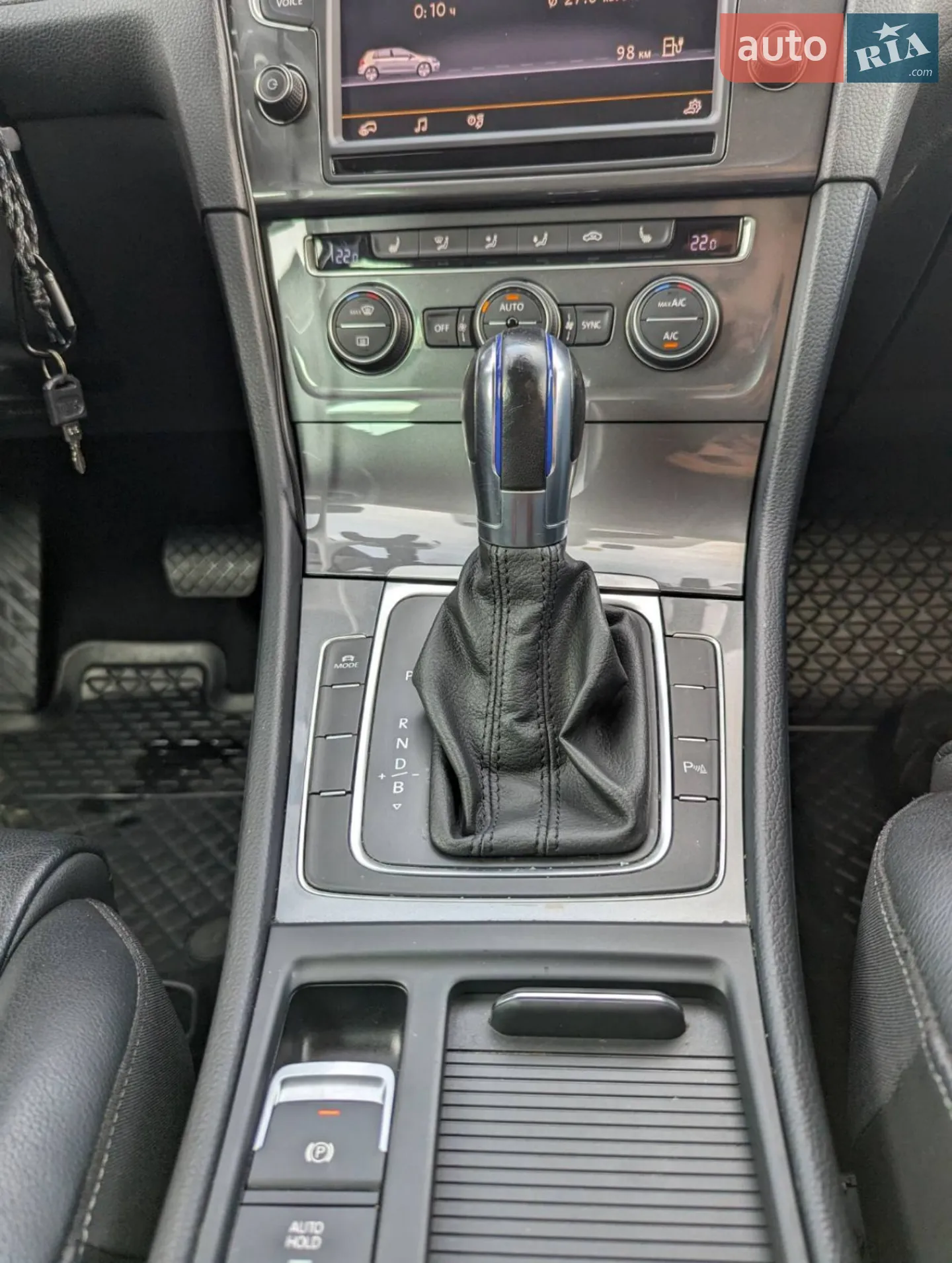 Volkswagen e-Golf 2015 VIN WVWZZZAUZFW912034 фото оголошення 4 з 32