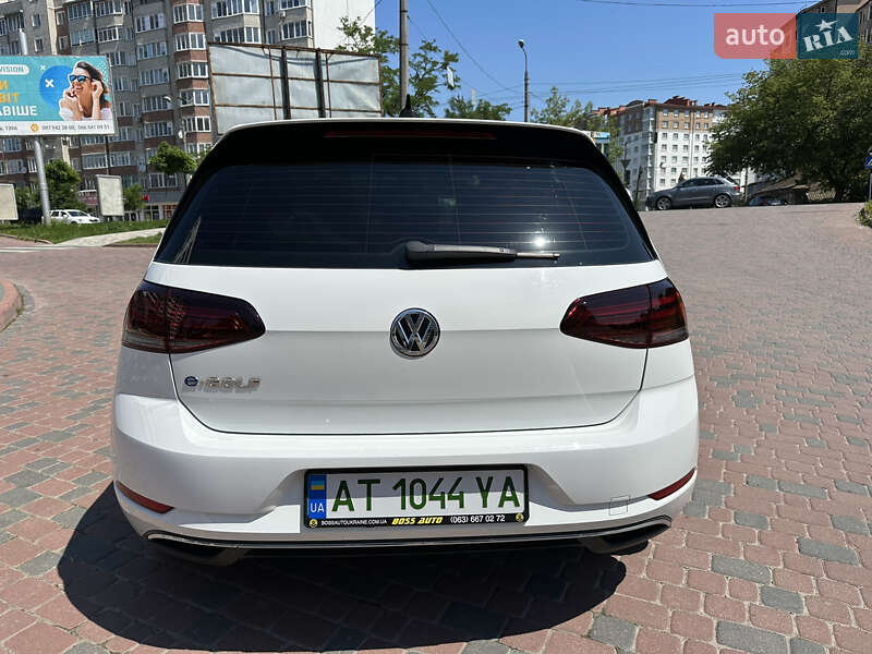 Хетчбек Volkswagen e-Golf 2017 в Івано-Франківську фото 28 Хетчбек Volkswagen e-Golf 2017 в Івано-Франківську