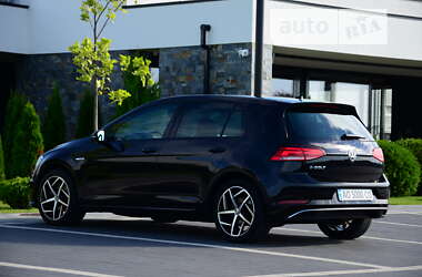 Хетчбек Volkswagen e-Golf 2018 в 