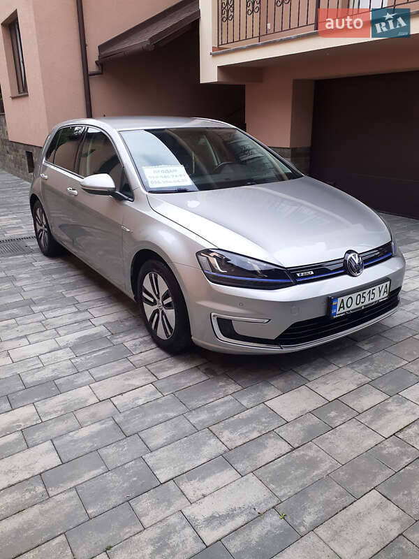 Хетчбек Volkswagen e-Golf 2014 в Мукачевому