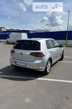 Хэтчбек Volkswagen e-Golf 2016 в Хмельницком
