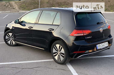 Хетчбек Volkswagen e-Golf 2017 в Вінниці