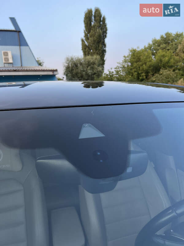 Хетчбек Volkswagen e-Golf 2017 в Бердичеві