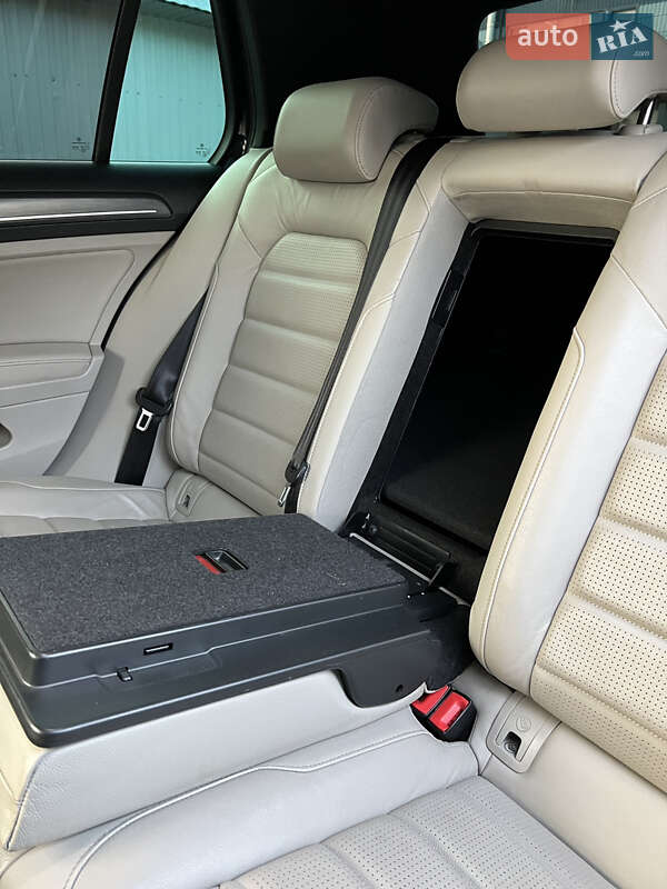 Хетчбек Volkswagen e-Golf 2017 в Бердичеві