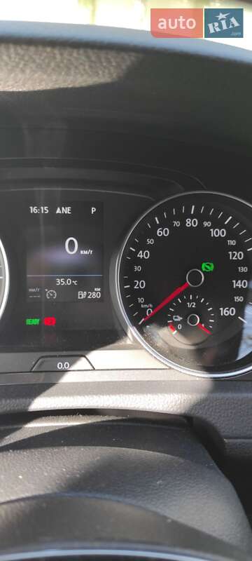 Хетчбек Volkswagen e-Golf 2017 в Одесі