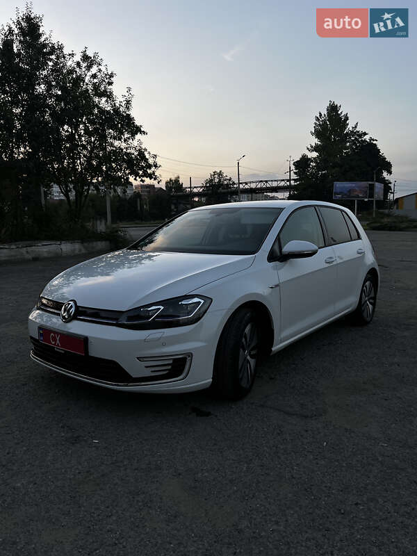 Volkswagen e-Golf 2020