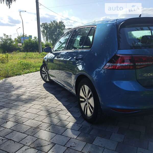 Хетчбек Volkswagen e-Golf 2015 в Старокостянтинові фото 14 Хетчбек Volkswagen e-Golf 2015 в Старокостянтинові