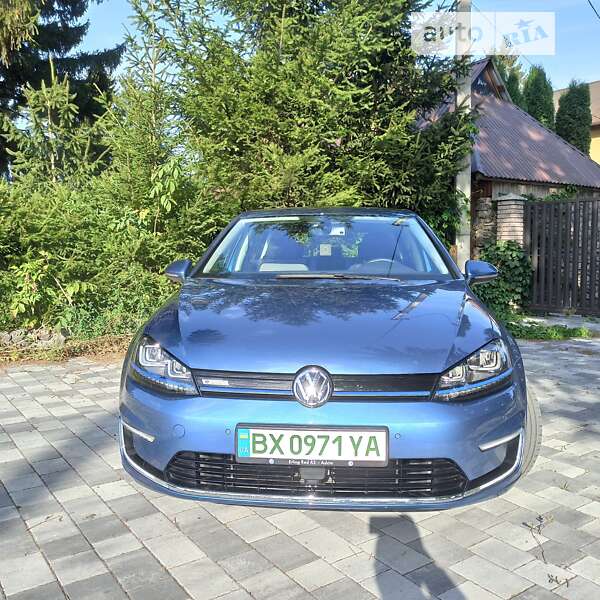 Хетчбек Volkswagen e-Golf 2015 в Старокостянтинові фото 10 Хетчбек Volkswagen e-Golf 2015 в Старокостянтинові