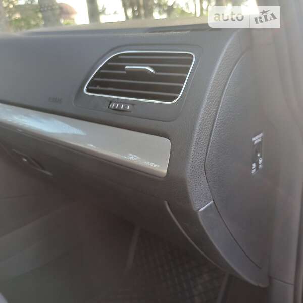 Хетчбек Volkswagen e-Golf 2015 в Старокостянтинові фото 45 Хетчбек Volkswagen e-Golf 2015 в Старокостянтинові