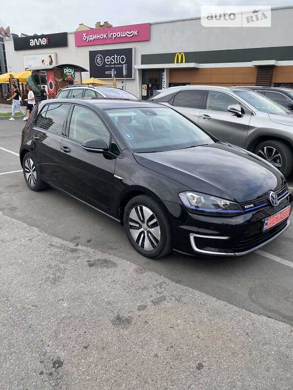 Volkswagen e-Golf 2014