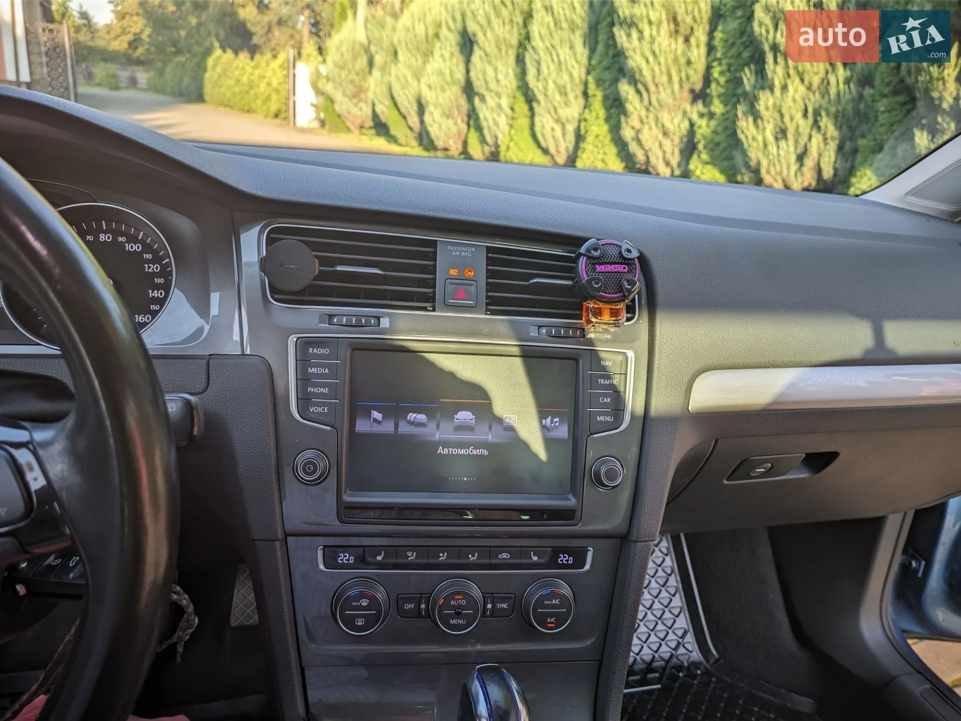 Volkswagen e-Golf 2015 VIN WVWZZZAUZFW912034 фото оголошення 13 з 32