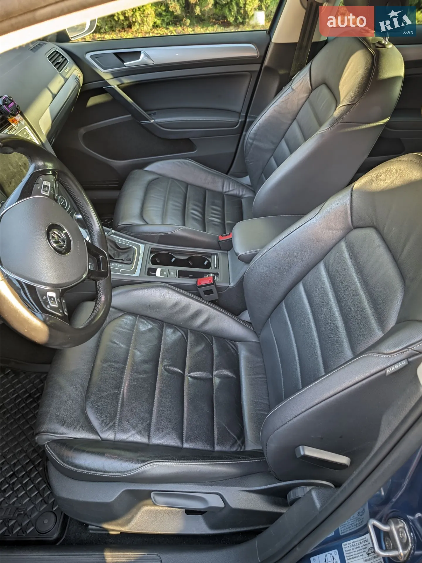 Volkswagen e-Golf 2015 VIN WVWZZZAUZFW912034 фото оголошення 18 з 32