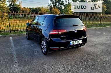 Хэтчбек Volkswagen e-Golf 2014 в Днепре