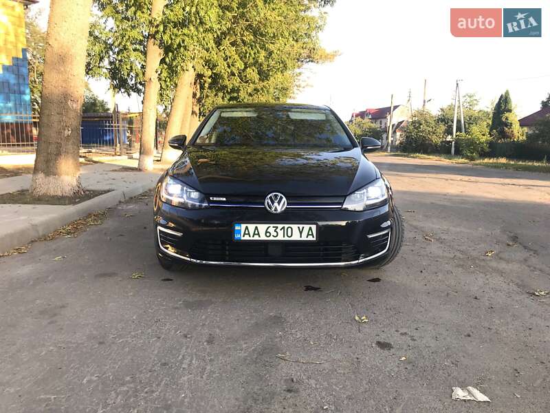 Хэтчбек Volkswagen e-Golf 2019 в Голованевске фото 10 Хэтчбек Volkswagen e-Golf 2019 в Голованевске
