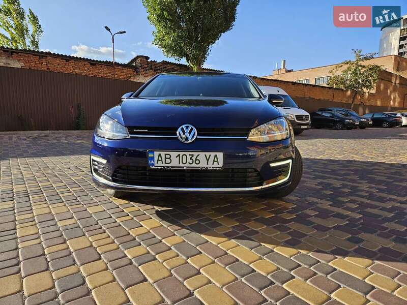 Хетчбек Volkswagen e-Golf 2019 в Вінниці