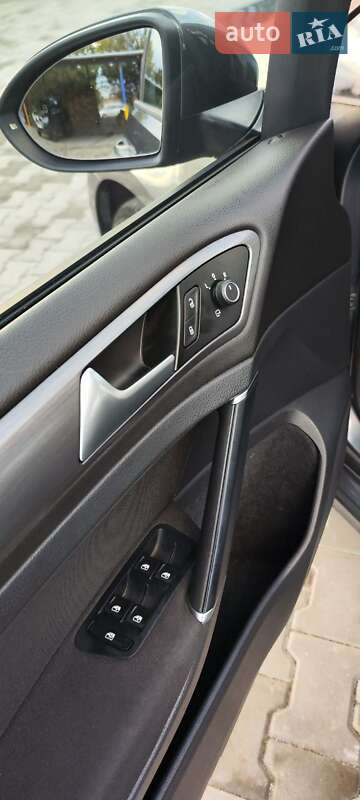 Хетчбек Volkswagen e-Golf 2017 в Хмельницькому