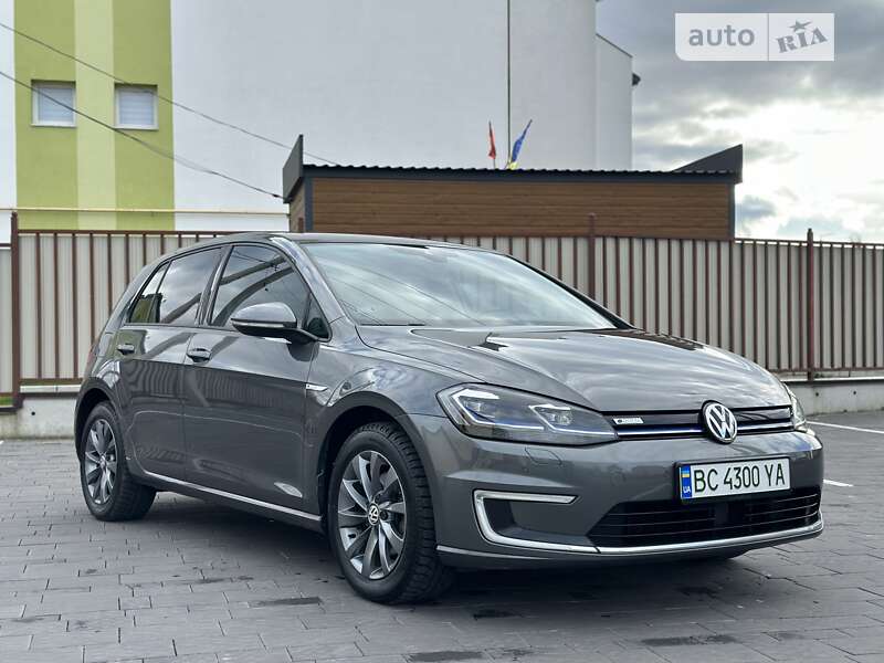 Хетчбек Volkswagen e-Golf 2018 в Львові