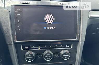 Хетчбек Volkswagen e-Golf 2018 в Львові