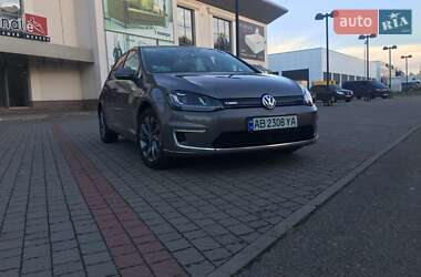 Хэтчбек Volkswagen e-Golf 2015 в Днепре