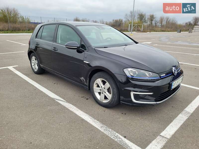 Хетчбек Volkswagen e-Golf 2014 в Запоріжжі