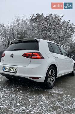 Хетчбек Volkswagen e-Golf 2014 в Ужгороді