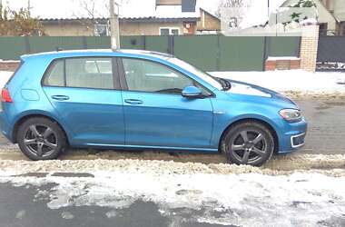 Хэтчбек Volkswagen e-Golf 2014 в Луцке