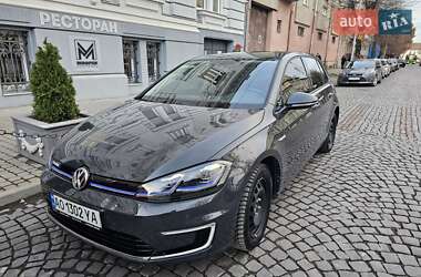 Хэтчбек Volkswagen e-Golf 2018 в 