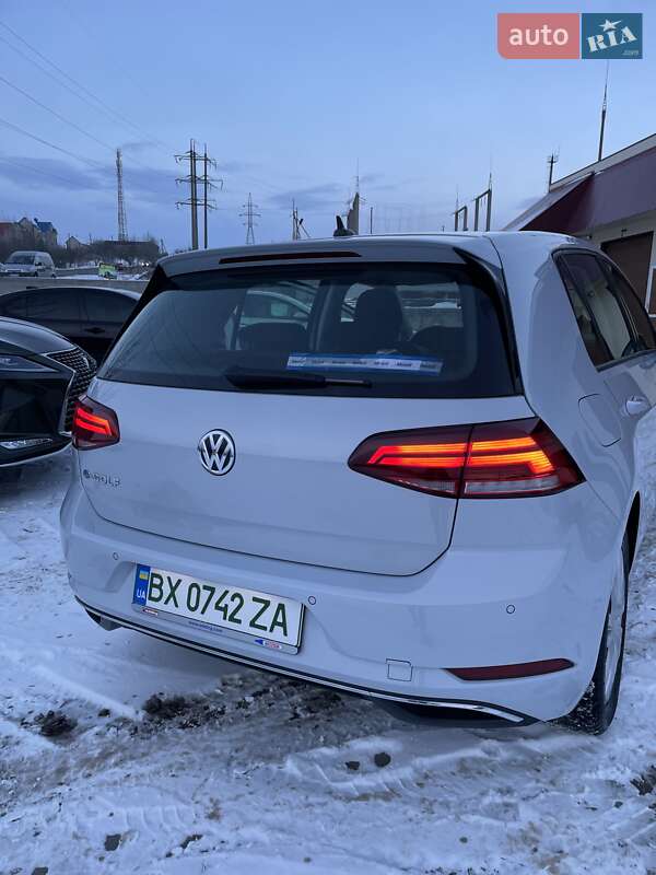 Хетчбек Volkswagen e-Golf 2018 в Хмельницькому