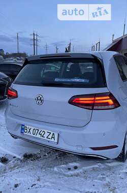 Хетчбек Volkswagen e-Golf 2018 в Хмельницькому