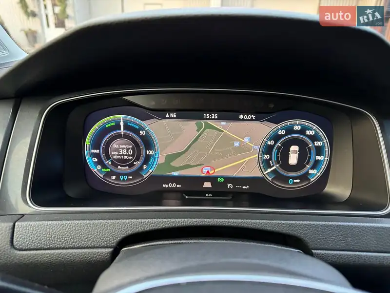 Volkswagen e-Golf