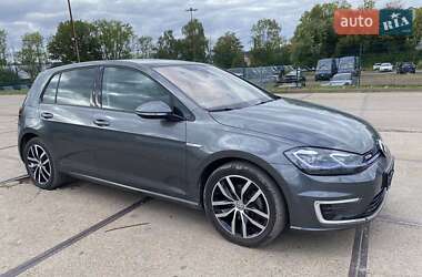 Хетчбек Volkswagen e-Golf 2019 в Ужгороді