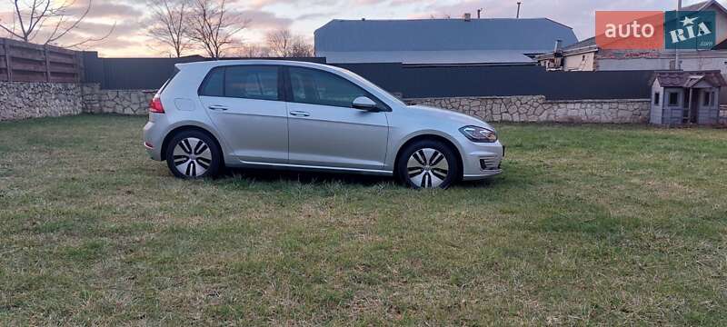 Хетчбек Volkswagen e-Golf 2020 в Тернополі