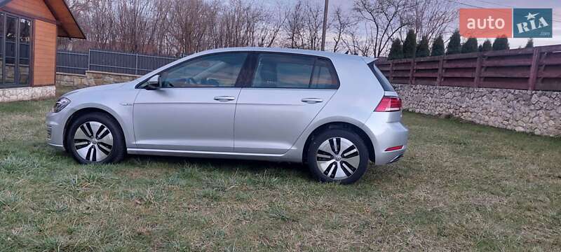 Хетчбек Volkswagen e-Golf 2020 в Тернополі