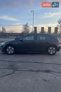 Хэтчбек Volkswagen e-Golf 2020 в Львове