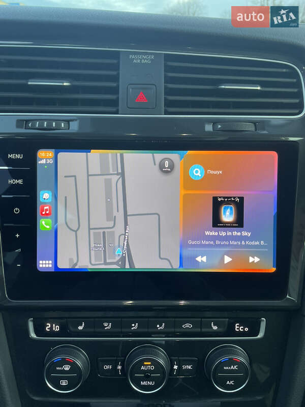 Хэтчбек Volkswagen e-Golf 2020 в Львове