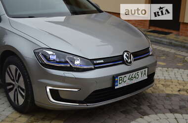 Хэтчбек Volkswagen e-Golf 2017 в Дрогобыче
