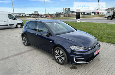 Хэтчбек Volkswagen e-Golf 2015 в Львове