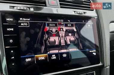 Хэтчбек Volkswagen e-Golf 2019 в 